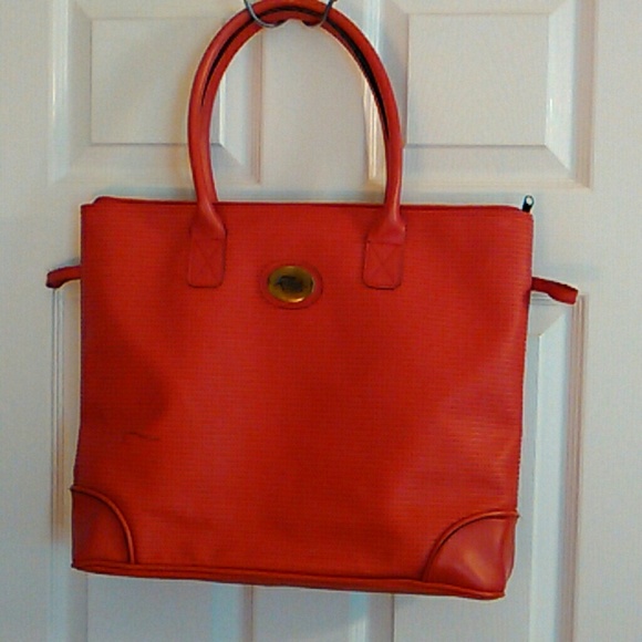 Faberge Red Vinyl Zippered Tote Pre-owned Vintage - Picture 1 of 8